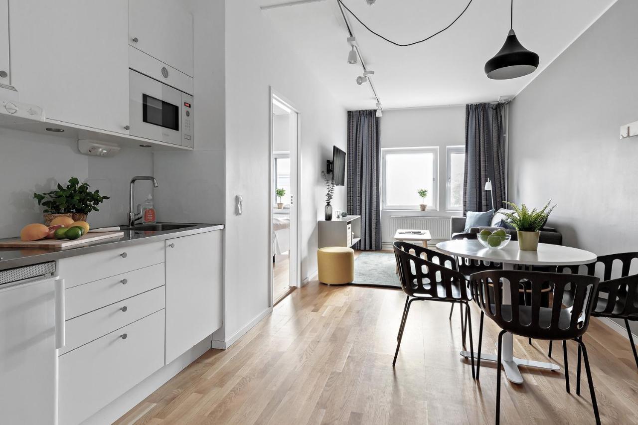 StayAt Hotel Apartments Kista Hotelli