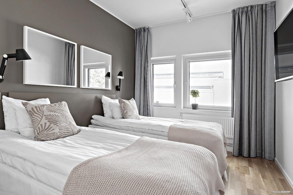 Hotelli StayAt Hotel Apartments Kista
